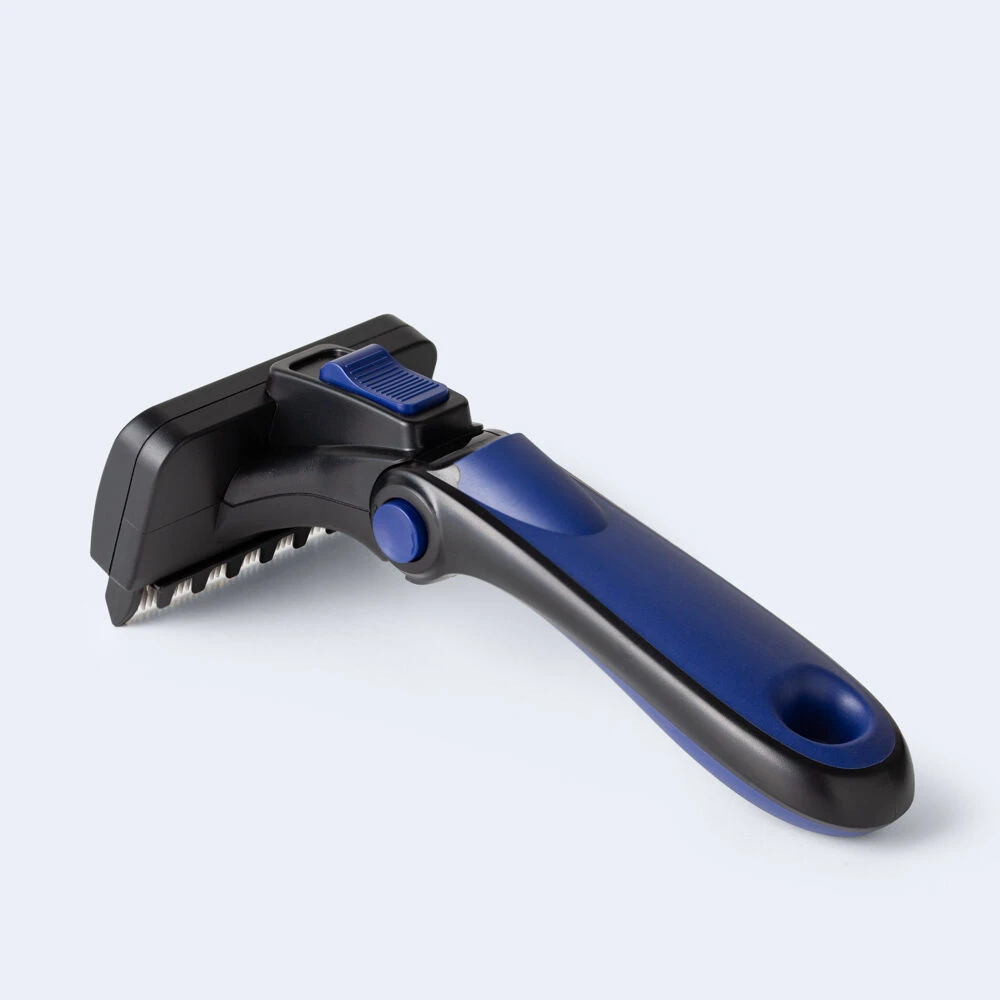 Refuresh Gentle Deshedding Brush For Long Hair - Medium, Blue 2 Refuresh Gentle Deshedding Brush For Long Hair - Medium, Blue - Image 2