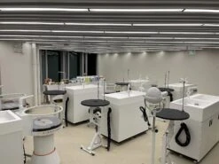 Aeolus Cat Shallow Basin With Cabinet And Smart Faucet [White] -Grooming Tools Sales T BAS150 SET 2