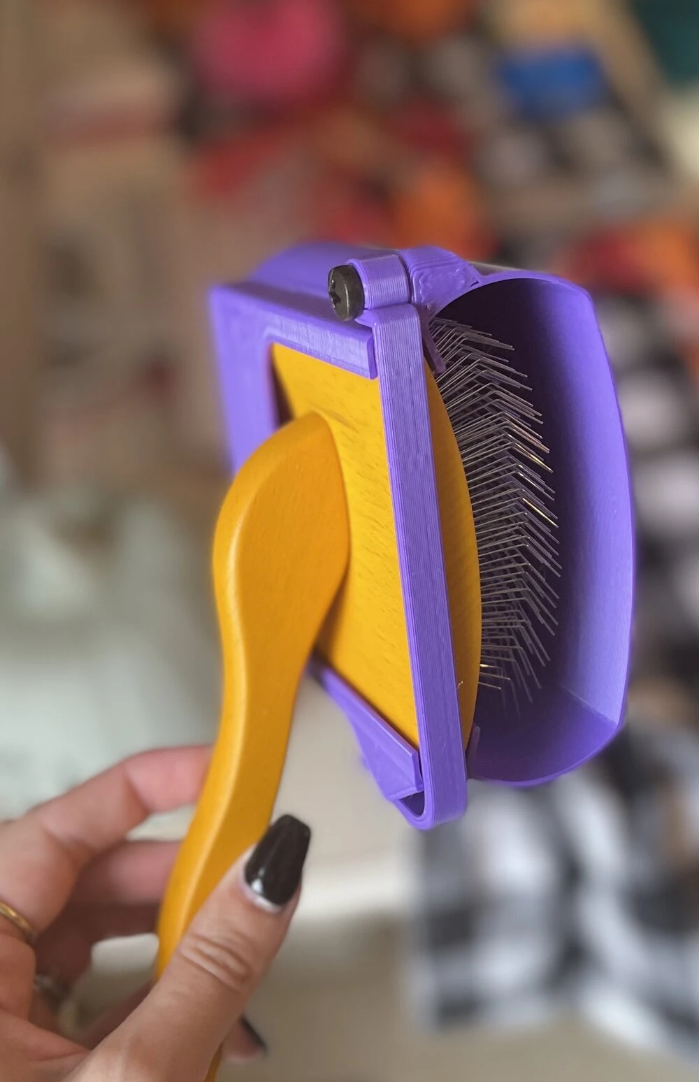 Vanity Fur Brush Cover Large - Jolly Blue 6 Vanity Fur Brush Cover Large - Jolly Blue - Image 6