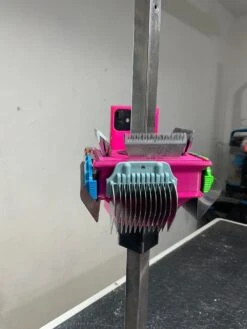 Vanity Fur Kliphone Caddy - Magenta 7 Vanity Fur Kliphone Caddy - Magenta -Grooming Tools Sales VF KLP MAG 3